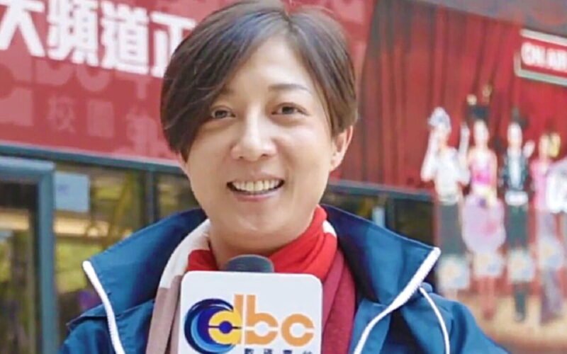 elaine ng yi lei 1 i1250